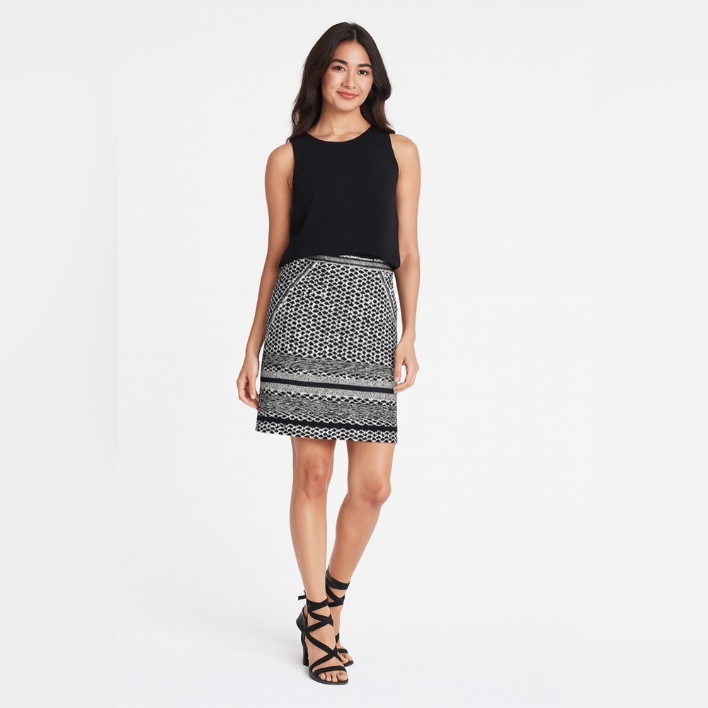 WHBM Skirt Size 10 Black & White Tribal Geometric Print Office Casual Lined